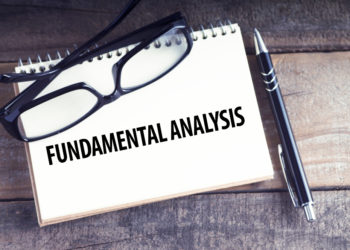 Phân tích cơ bản là gì? Những điều Bitcoin Trader cần lưu ý